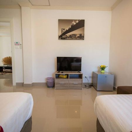 Sea Song Inn Kamala Plajı Dış mekan fotoğraf