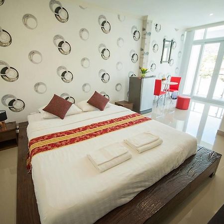 Sea Song Inn Kamala Plajı Oda fotoğraf