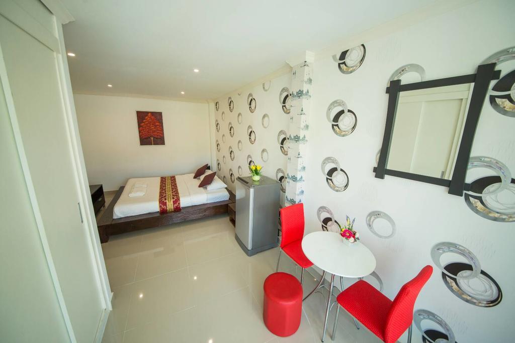 Sea Song Inn Kamala Plajı Oda fotoğraf